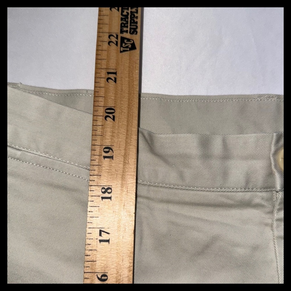 Nautica Rigger Chino Shorts Mens 36W Beige Pleated Classic Fit Cotton Preppy - Picture 5 of 8